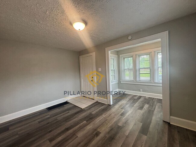 Building Photo - 1348 Burdsal Pkwy