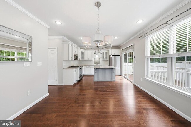 Building Photo - 3518 Trevi Ct