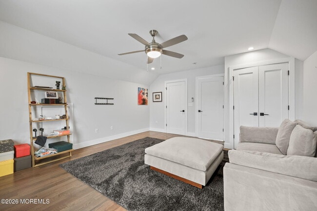 Building Photo - 28 Rector Pl