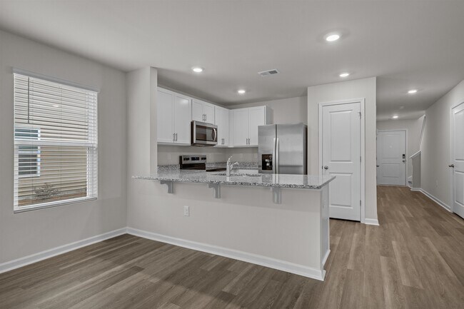 Building Photo - 547 Gemstone Blvd