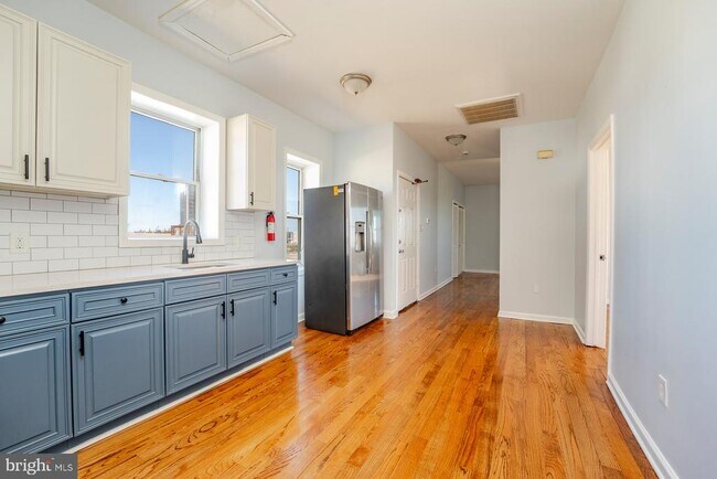 Building Photo - 222 S Rhode Island Ave