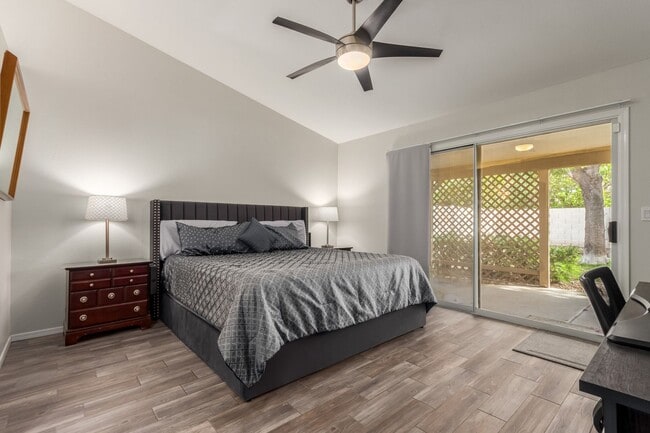 Building Photo - Custominzed home with lots of upgrades and...