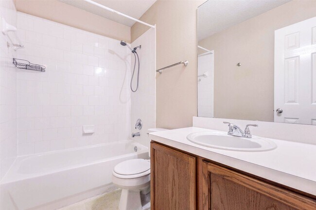 Building Photo - 18327 Atasca Wds Trce