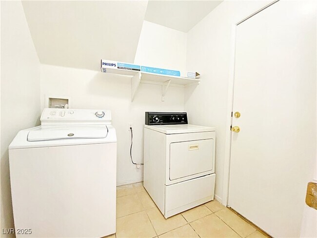 Building Photo - 4525 Coronado Hills Way