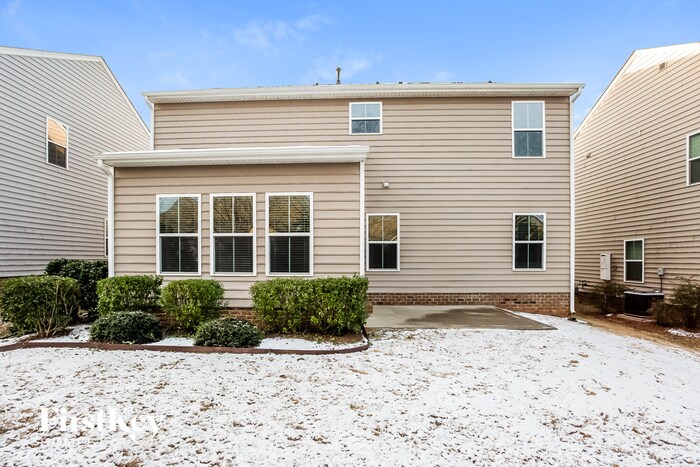 Building Photo - 2030 Hamil Ridge Dr