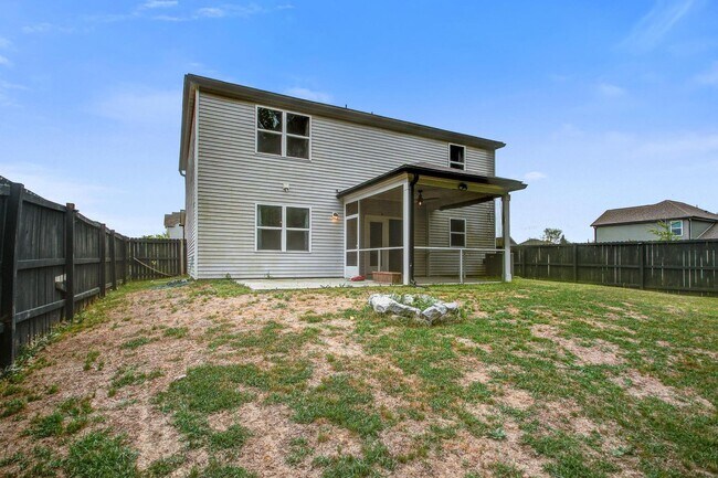 Building Photo - Beautiful Four Bedroom Home in Nexton
