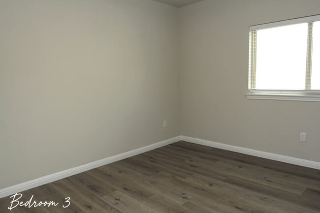 Building Photo - 6032 Genova Pl