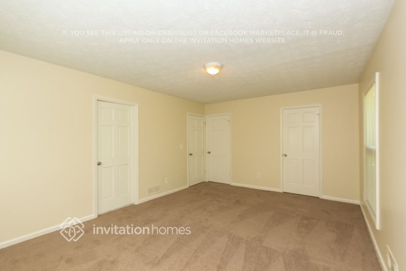 Building Photo - 5100 Greentree Trail