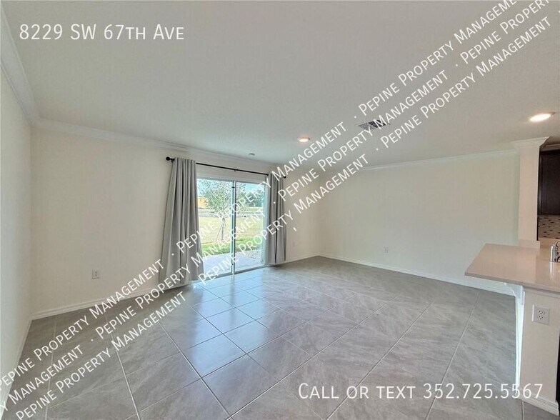 Building Photo - 8229 SW 67th Ave