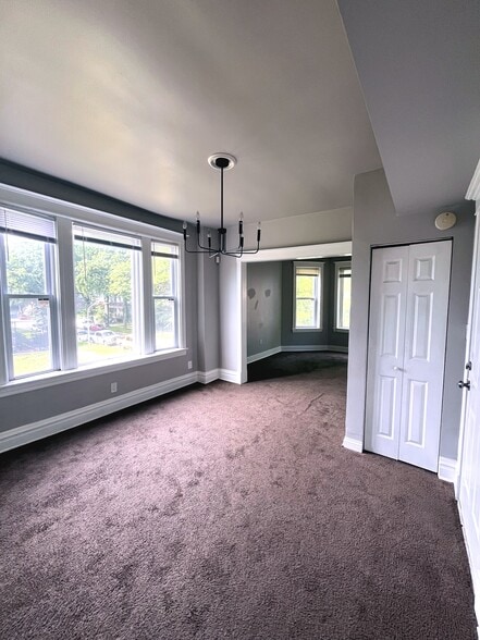 Dining room - 5735 S Marshfield Ave