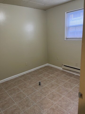 Building Photo - 381 Corisande Hill Rd
