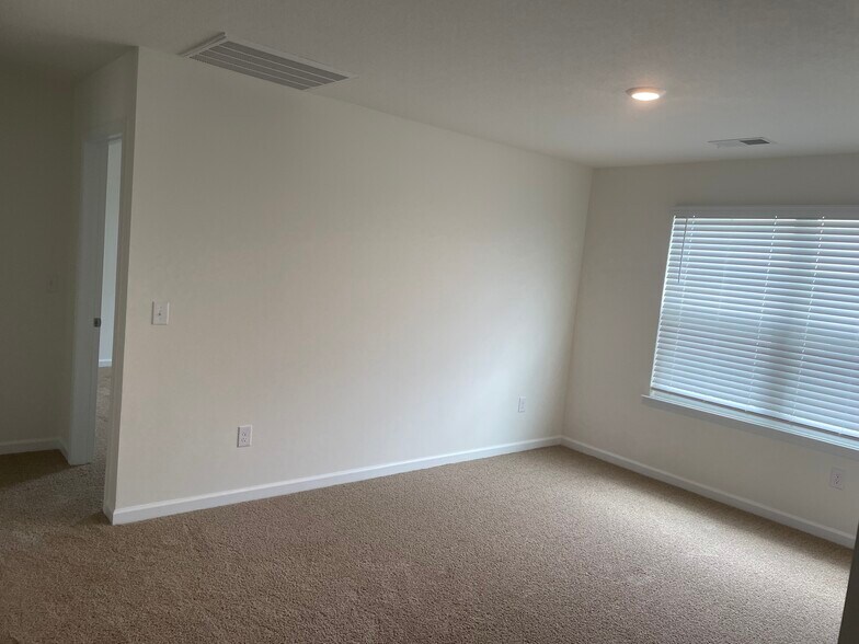 Building Photo - 5711 Wildlife Cir