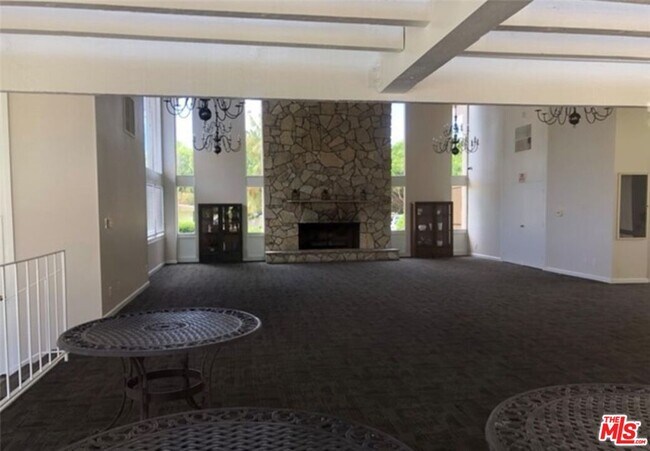 Building Photo - 1097 Finrod Ct