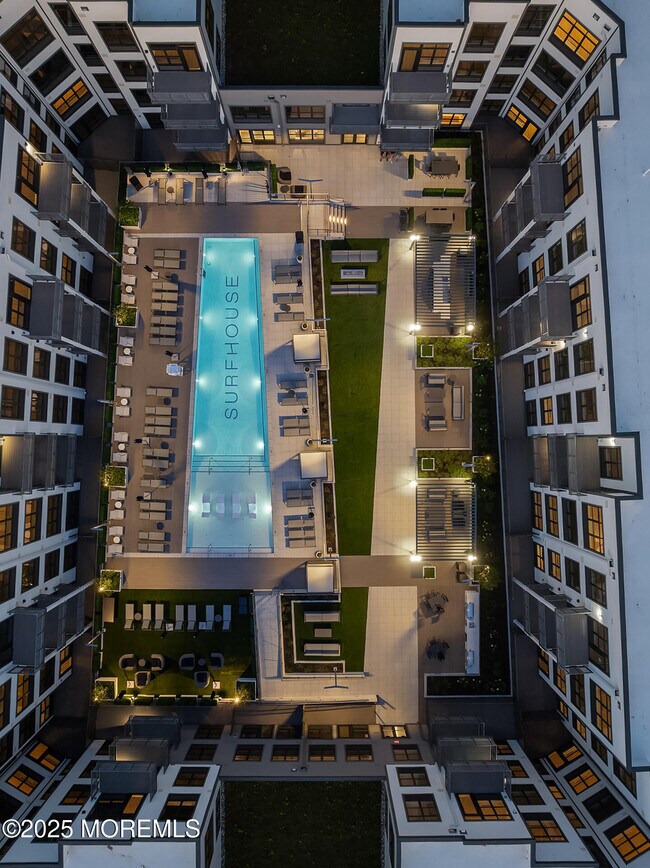 Building Photo - 1150 Kingsley St