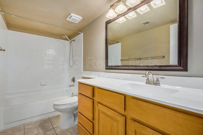 Building Photo - 10060 E San Bernardo Dr