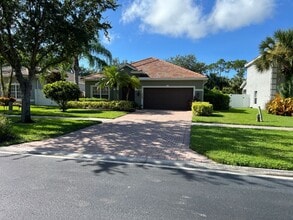 Building Photo - 2759 Orange Grove Trail