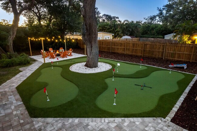 Building Photo - 11950 117th St N