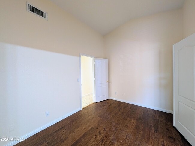 Building Photo - 11134 W Windsor Ave