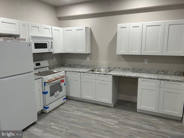 Building Photo - 123 S Washington St