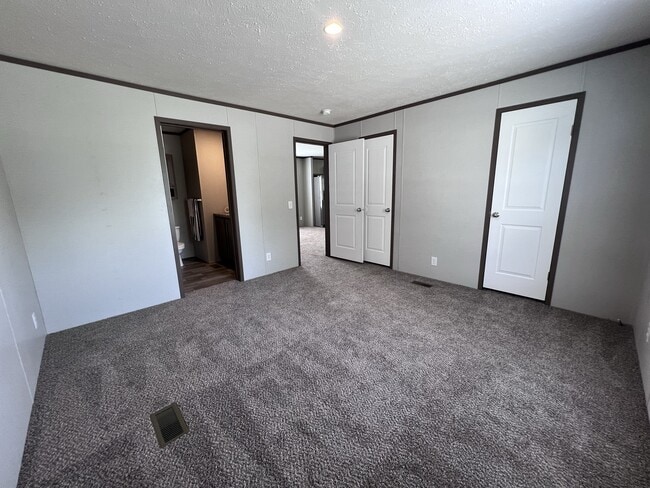 Building Photo - 99 Patton Dr