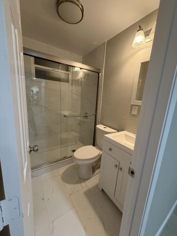 Building Photo - 12915 Morene St