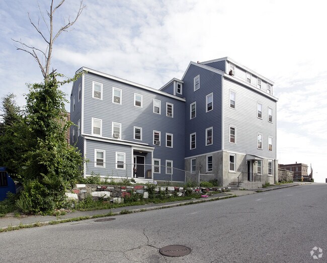 21 Sycamore St 21 Sycamore St Worcester MA 01608 Apartment Finder