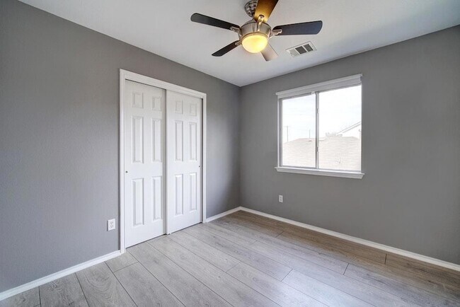 Building Photo - 15004 Sassafras Trail