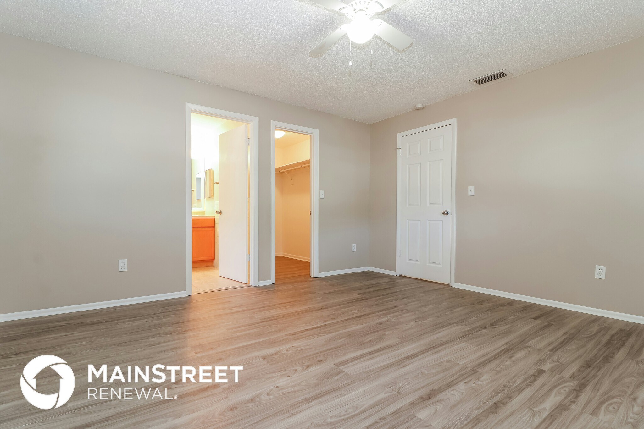 Building Photo - 9185 Chase St