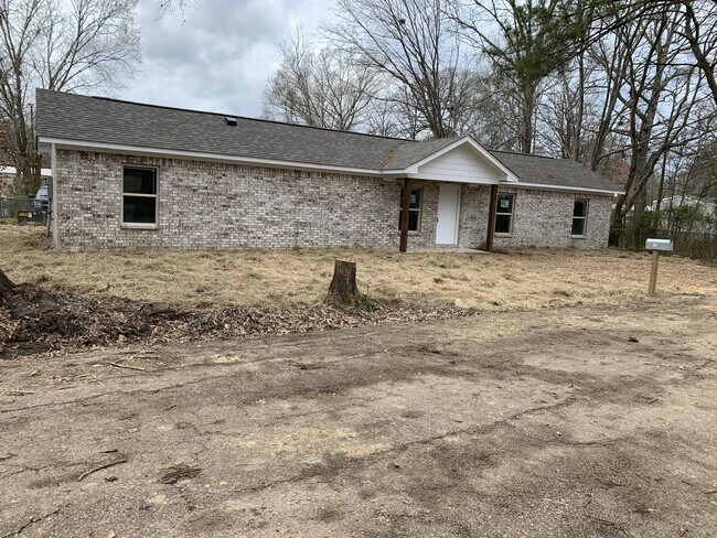 Primary Photo - 113 Vicksburg Ave