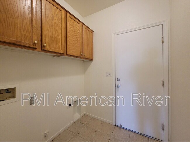 Building Photo - 2032 Danvers Way