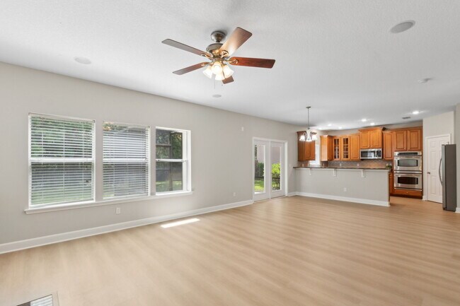 Building Photo - 85208 Sagaponack Dr