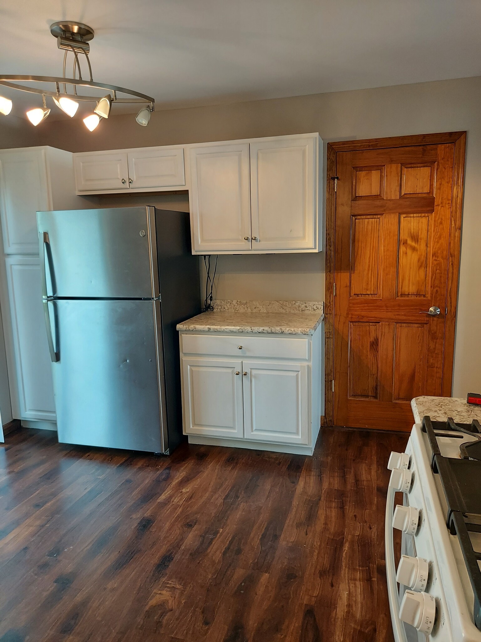 Kitchen pic 2 - 7413 Jupiter Ct