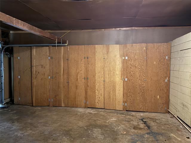 Building Photo - 4042 Benbrook St