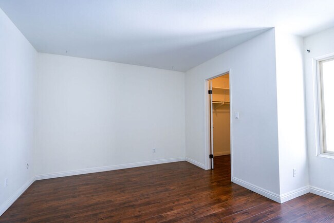 Building Photo - 4152 Mt Alifan Dr
