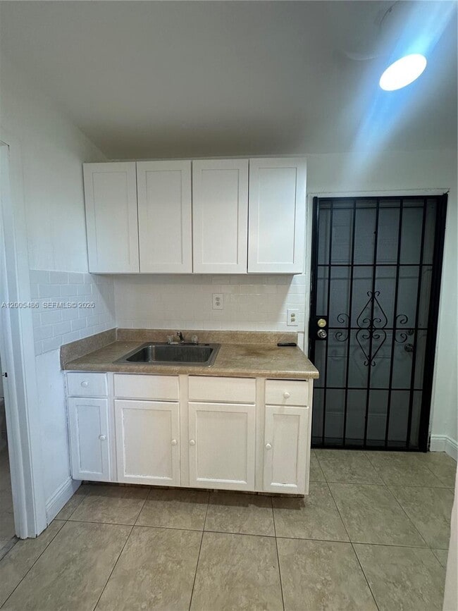 Building Photo - 3501 NW 171 Terrace