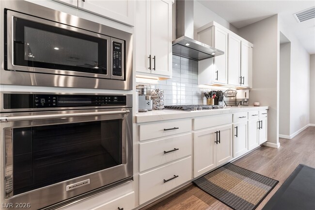 Building Photo - 9013 Pinyon Bluff St