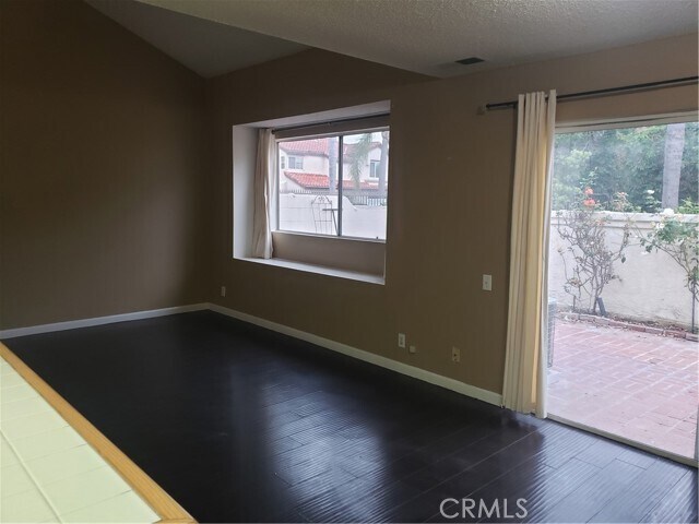 Building Photo - 8896 Grandville Cir