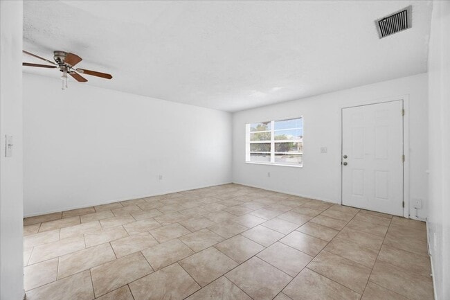 Building Photo - 2218 Brandy Pl