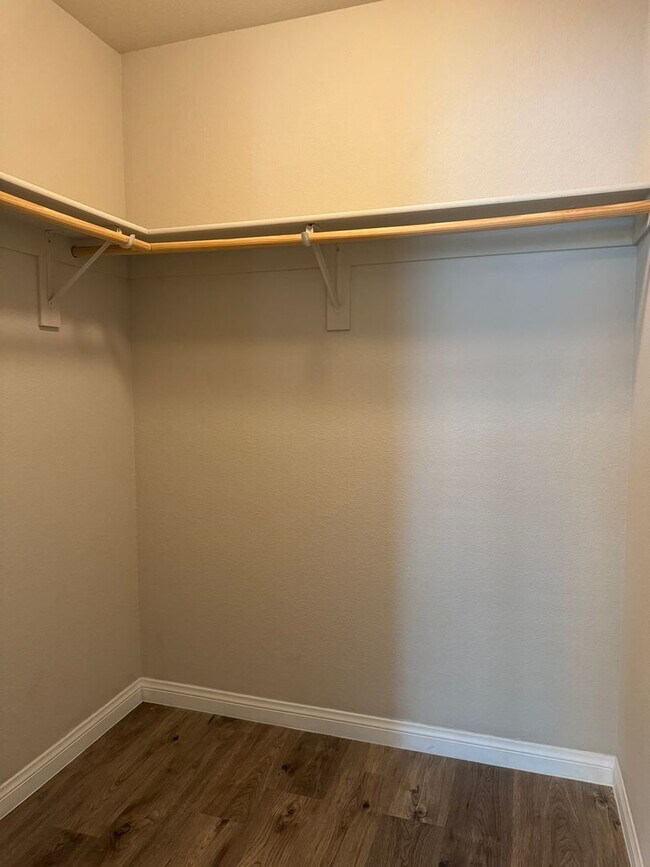 Building Photo - Beautiful 2-story home in the sought-after Providence community!