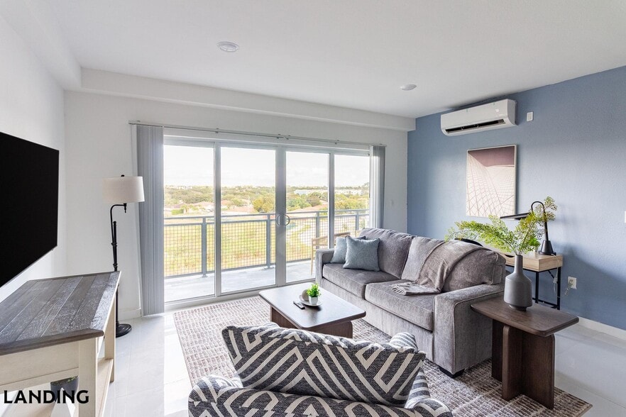 Building Photo - 25850 SW 140th Ct