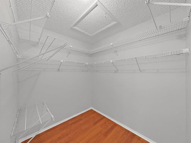 Building Photo - 878 Rustic Oaks Dr