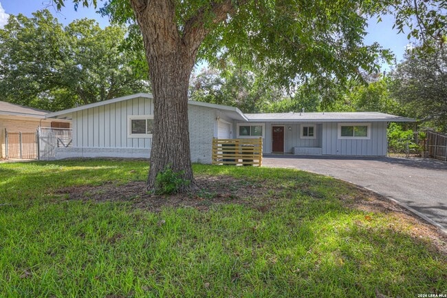 Building Photo - 146 Cardinal Dr
