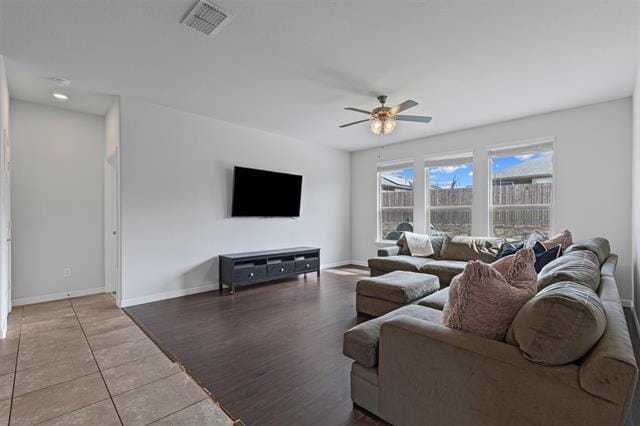 Building Photo - 1207 Burlingame Dr
