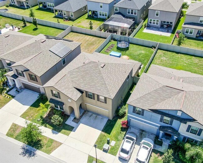 Building Photo - 9650 Sage Creek Dr