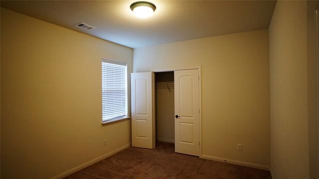Building Photo - 813 Oak Valley
