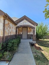 Building Photo - 5601 Little Theater Bend