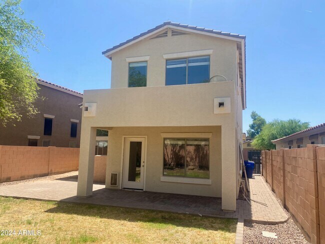 Building Photo - 4008 E Ironhorse Rd