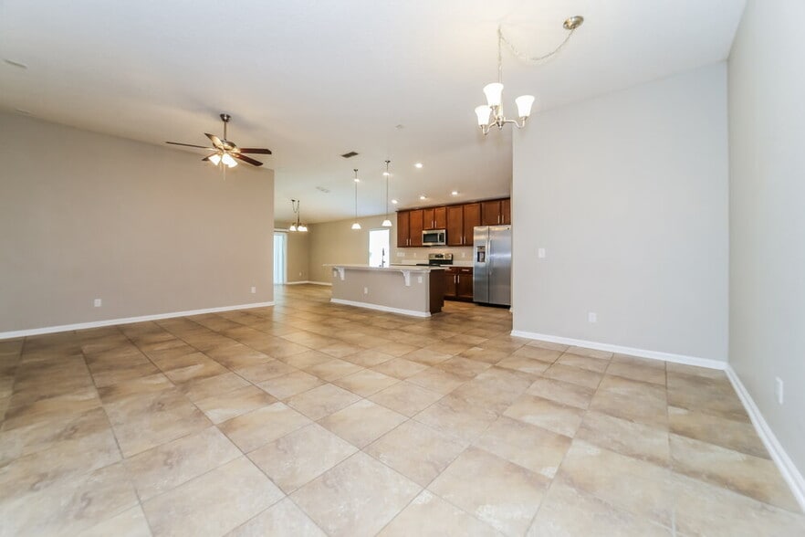 Building Photo - 15732 Tisons Bluff Rd