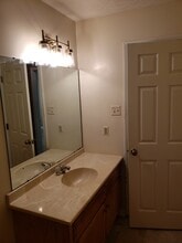 Building Photo - 489 Penny Ln