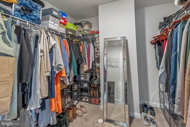 Building Photo - 29 Sister's Farmstead Rd